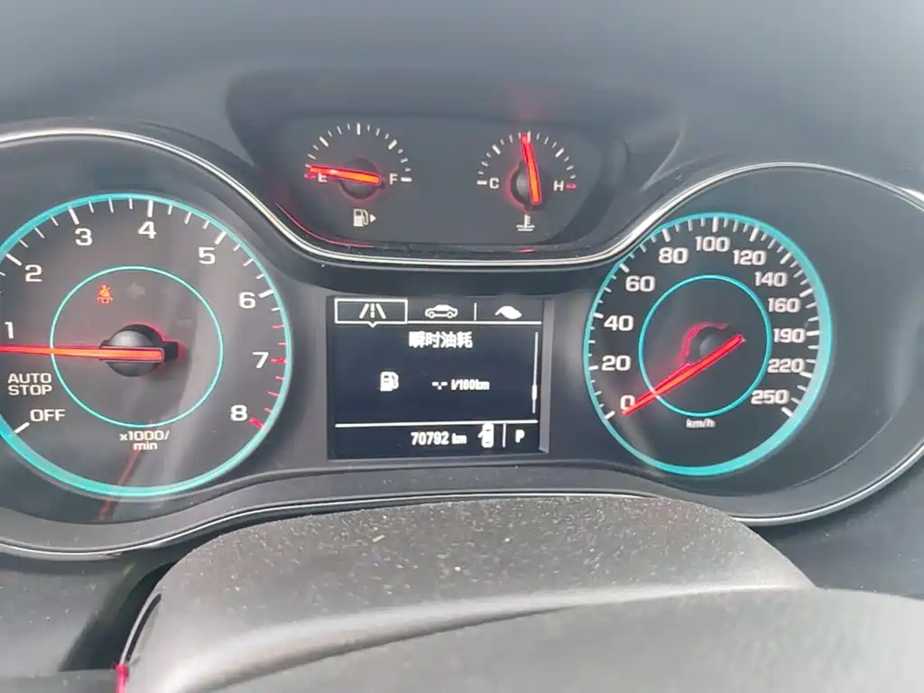 Chevrolet Cruze 2019 2018 Redline 320 Automatic Pioneer Edition