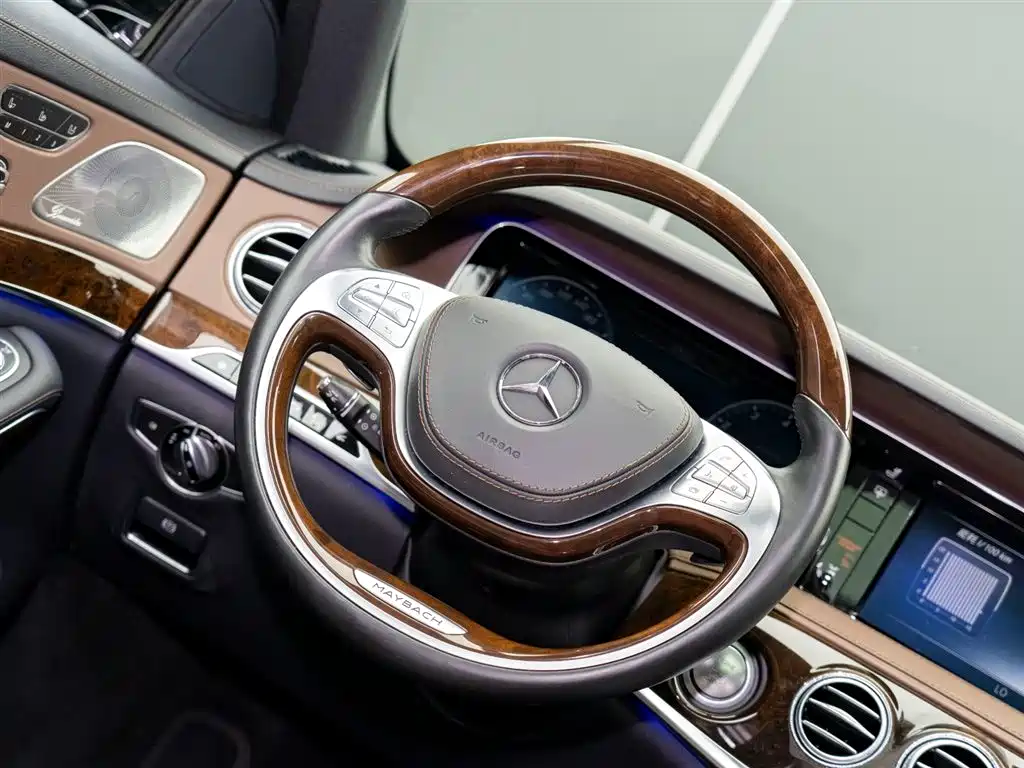 Mercedes-Benz Maybach S-Class 2017 S 500 4MATIC фото 13