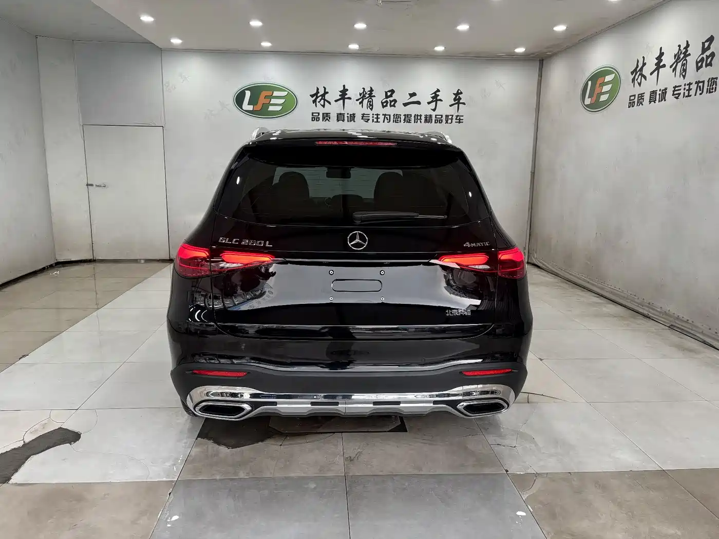 Mercedes-Benz GLC 2026 GLC 260 L 4MATIC Classic Edition фото 7