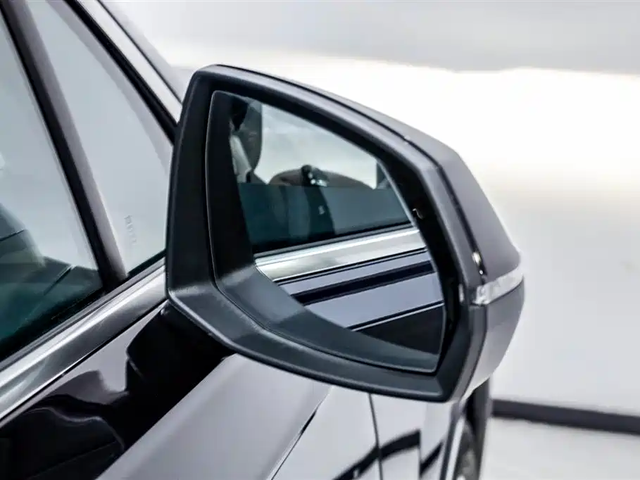 Audi Q7 2020 55 TFSI quattro S line Sport фото 25
