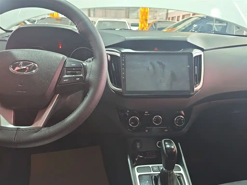 Hyundai Beijing Hyundai ix25 2017 1.6L Automatic Smart Edition фото 10