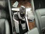 صورة 14 - BMW 5 Series