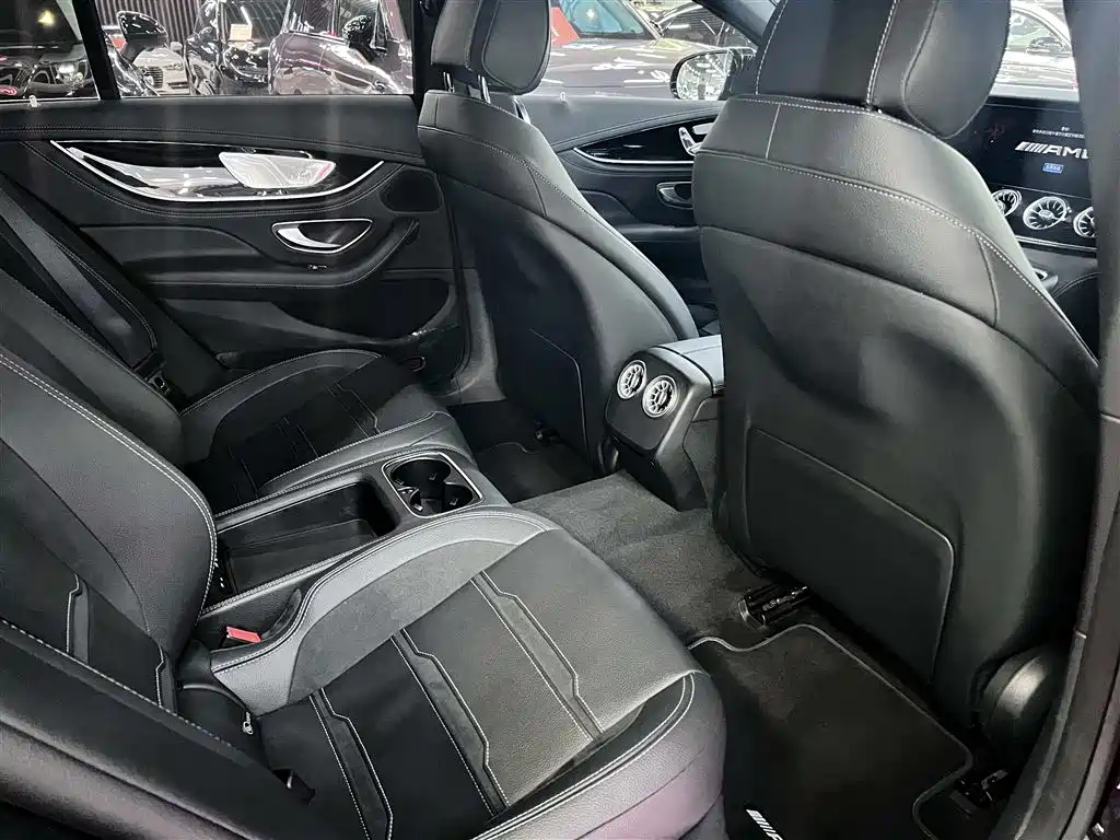 MERCEDES-BENZ AMG GT