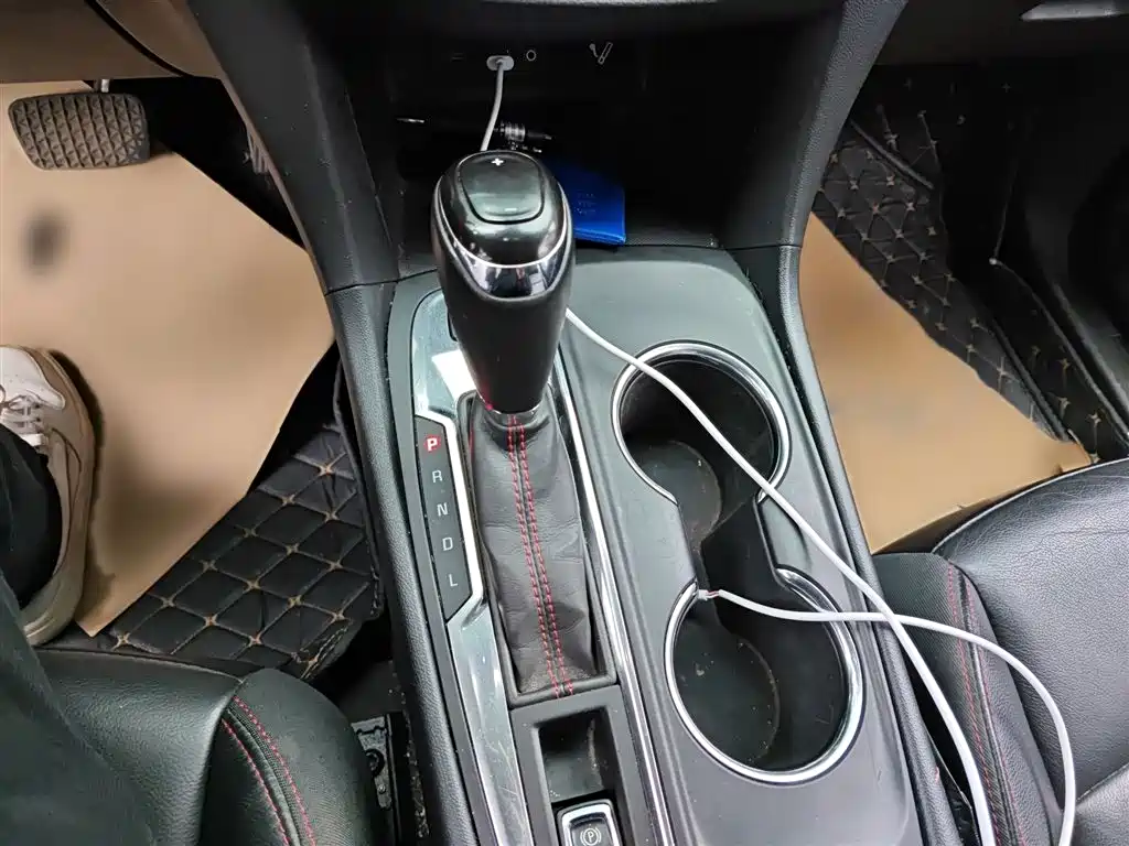 Chevrolet Equinox 2019 Redline 550T Automatic AWD Explorer RS Edition (China V) фото 7
