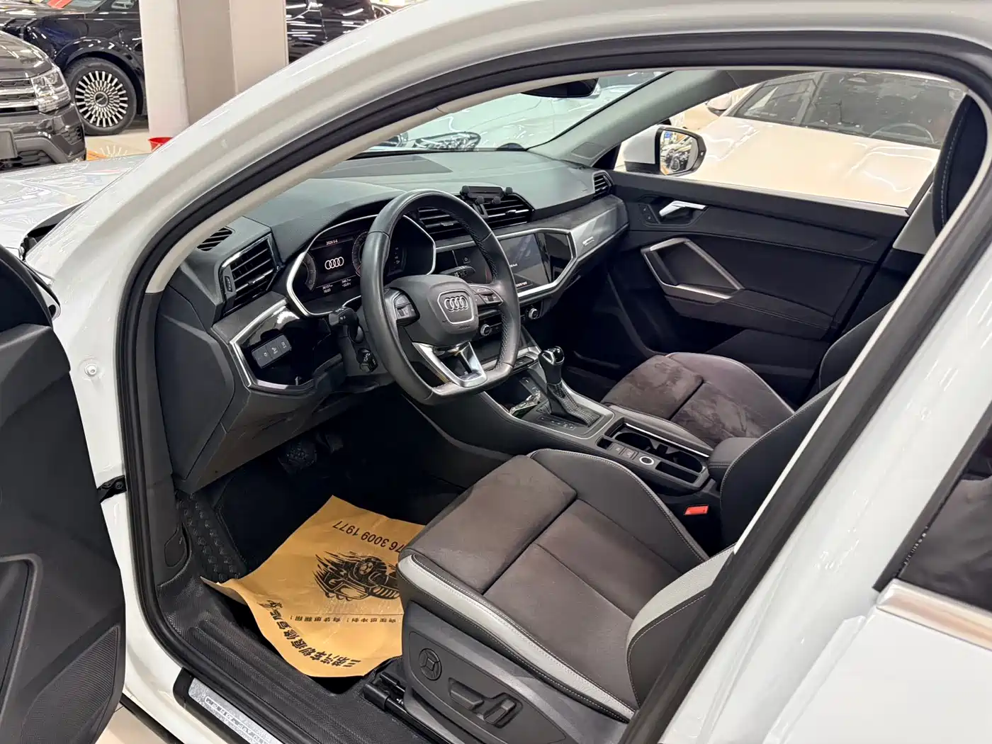 Audi Q3 2023 35 TFSI Fashion Dynamic (1.4T) фото 7