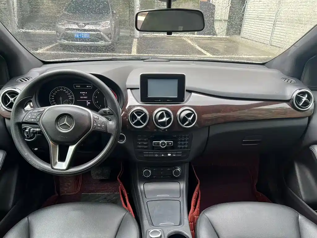 Mercedes-Benz B-Class 2012 B 180 фото 7