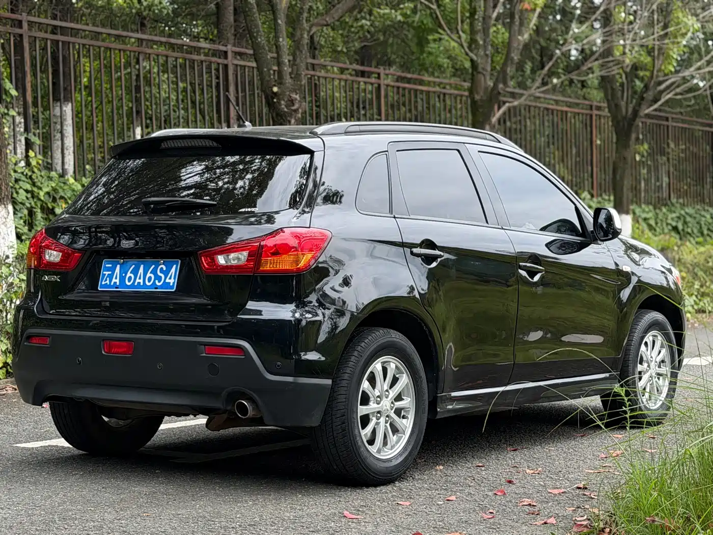 Mitsubishi ASX (Import) 2012 2012 2.0 4WD Dynamic Navigation Edition
