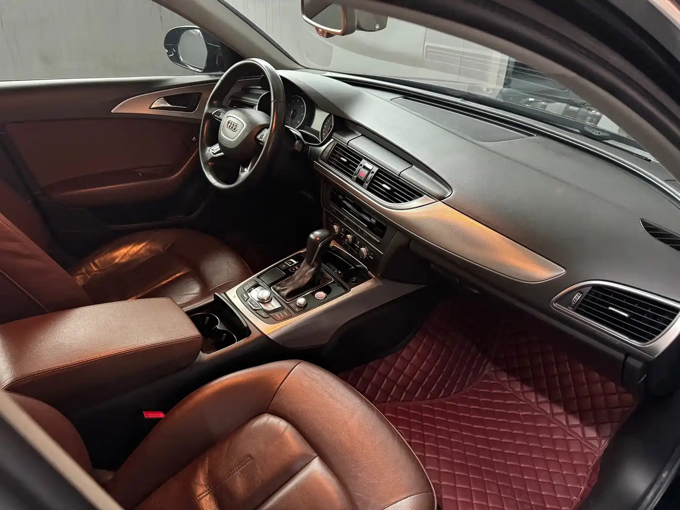 Audi A6L 2018 30th Anniversary 35 TFSI Fashion фото 10