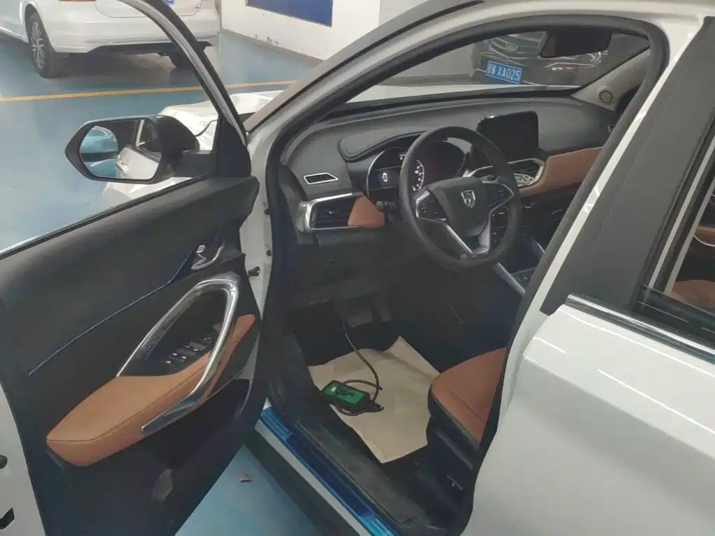 Baojun 510 2017 2017 1.5L Auto Luxury