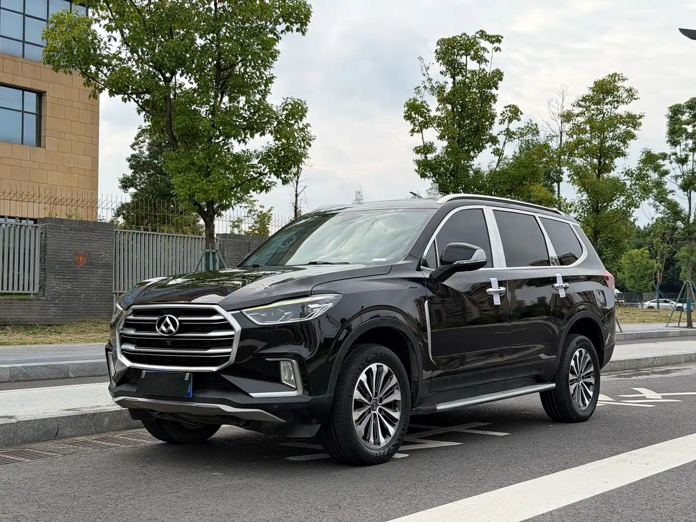 Maxus D90 2019 2017 2.0T Automatic 4WD Sirius