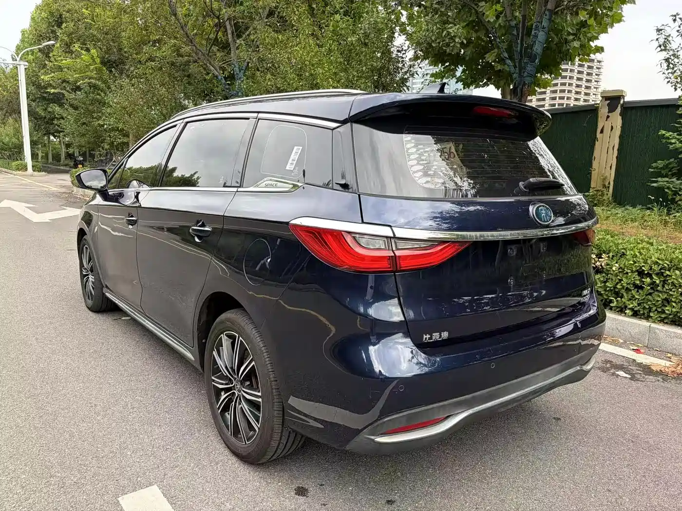 BYD Song MAX New Energy 2019 2019 DM 1.5T Smart Connection Enjoyment 7-seater China VI
