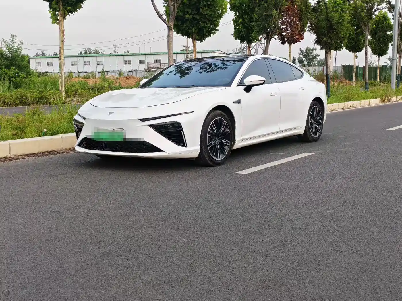 Nezha Auto Nezha S 2024 2024 Model Range Extender 1060