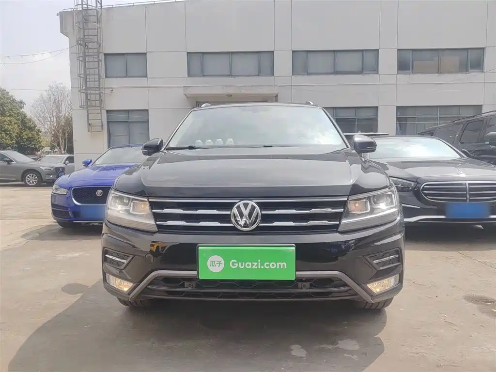 Volkswagen Tiguan L 2020 330TSI Auto 2WD Smart Luxury China VI фото 3