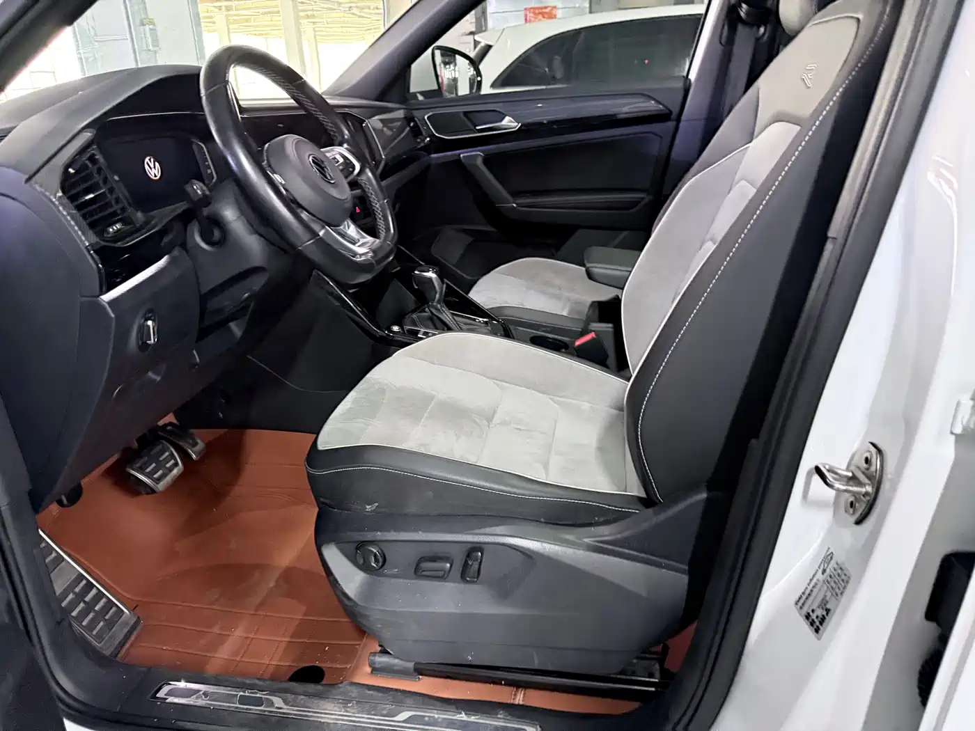 Volkswagen Tayron 2020 380TSI 4WD R-Line Smart Edition фото 8