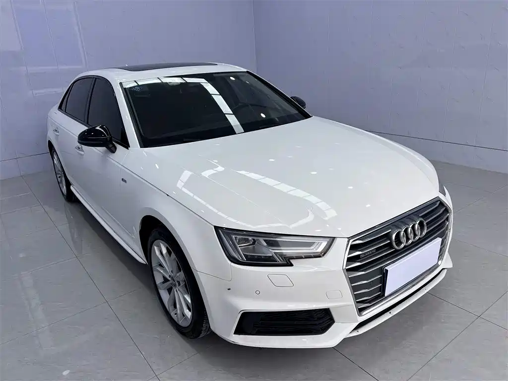 Audi A4L 2018 30th Anniversary 45 TFSI quattro Personality Sport фото 6