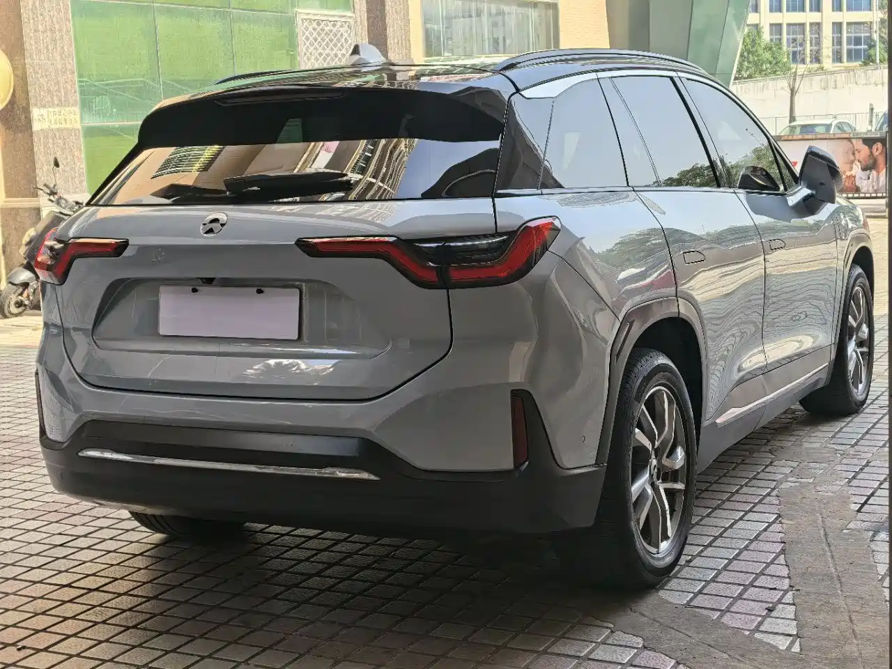 NIO NIO ES6
