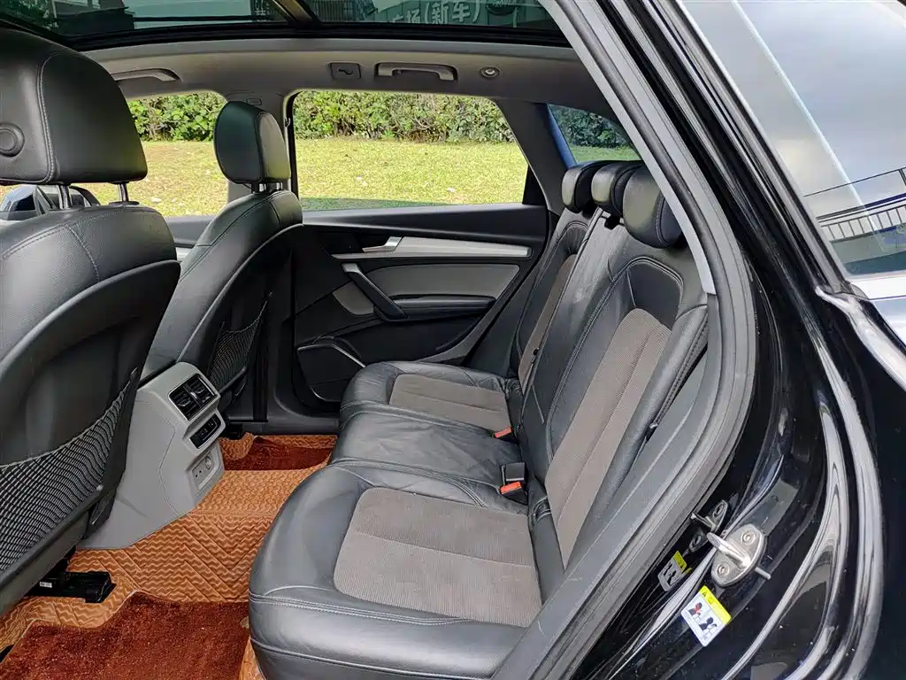 Audi Q5L 2018 40 TFSI Prestige Fashion (China V) фото 8