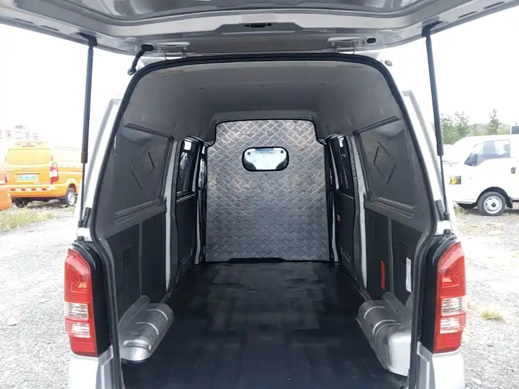 Dongfeng Xiaokang DFSK K05S 2021 2019 1.2L Utility China VI DK12