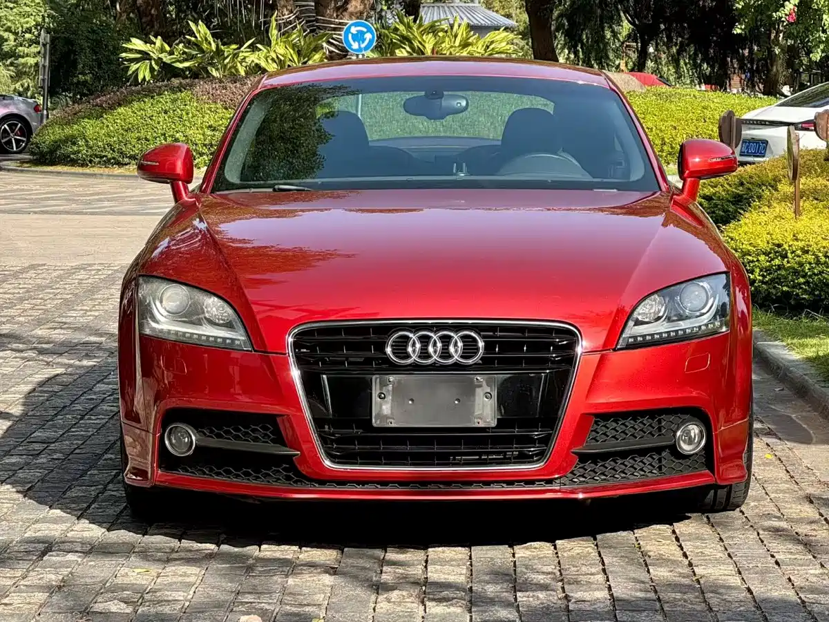 Audi TT 2014 2014 TT Coupe 45 TFSI Premium Edition