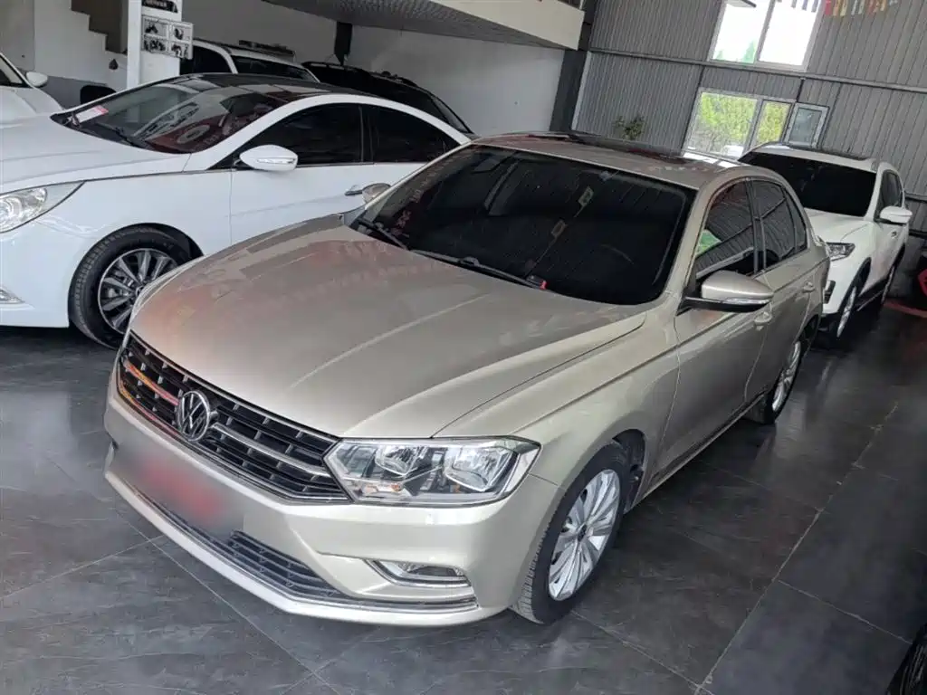 Volkswagen Bora 2016 Model 1.6L Manual Comfort