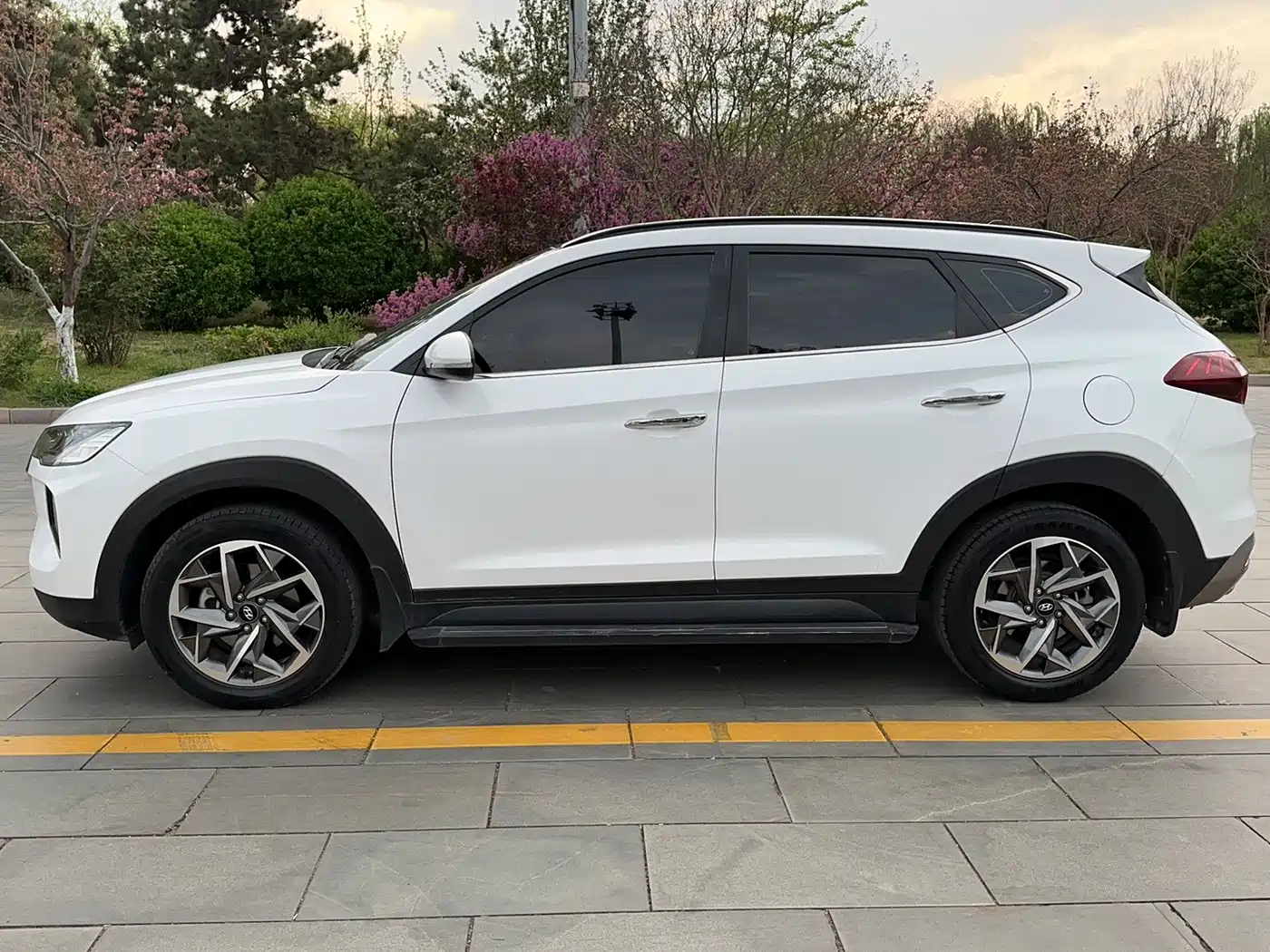 Hyundai Tucson 2019 280TGDi Dual-clutch 2WD Fashion Edition China VI фото 7