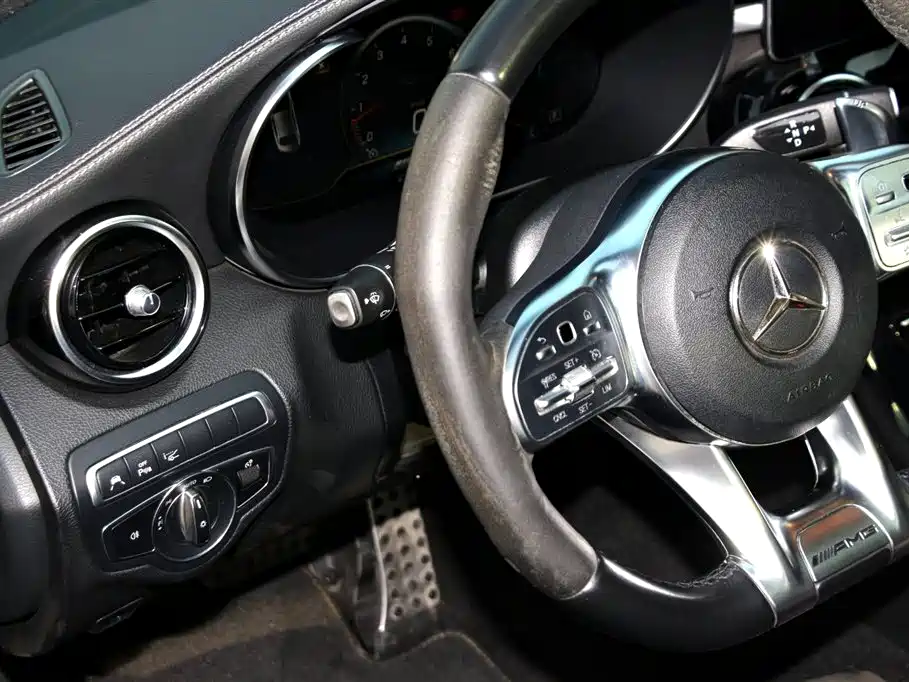 Mercedes-Benz C-Class AMG 2019 AMG C 63 фото 9