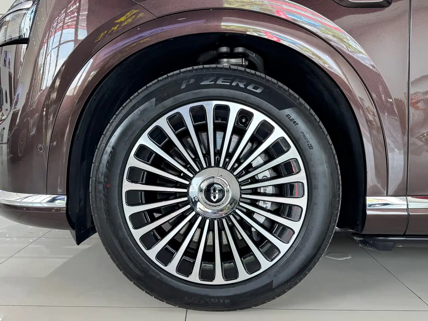 2026 Aito M9