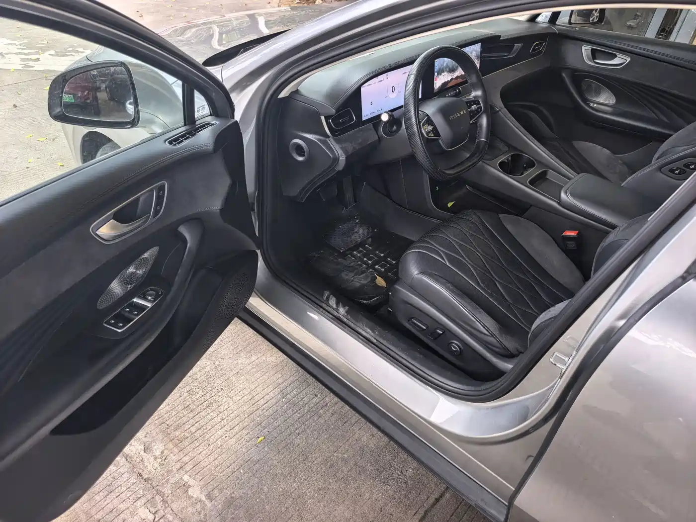 Photo 4 - Roewe D7