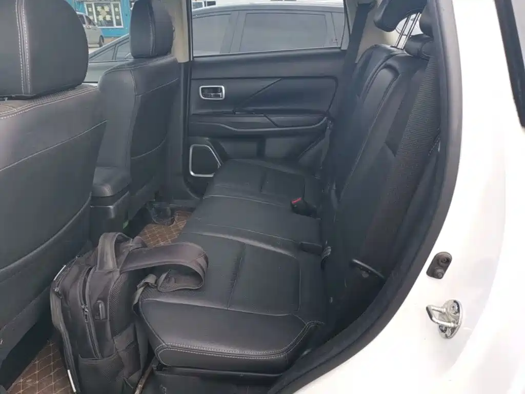 Mitsubishi Outlander 2017 2017 2.0L 2WD Glory 5-seater