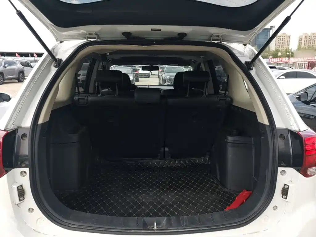 Mitsubishi Outlander 2017 2017 2.0L 2WD Glory 5-seater