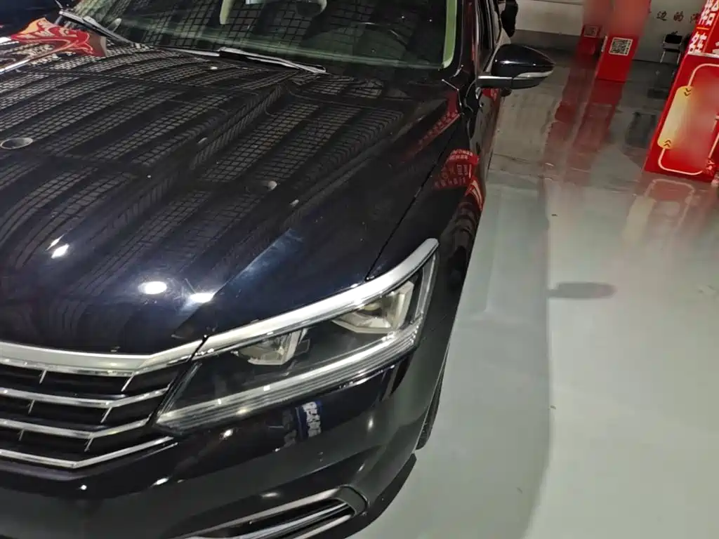 Volkswagen Passat 2017 280TSI DSG Prestige фото 24