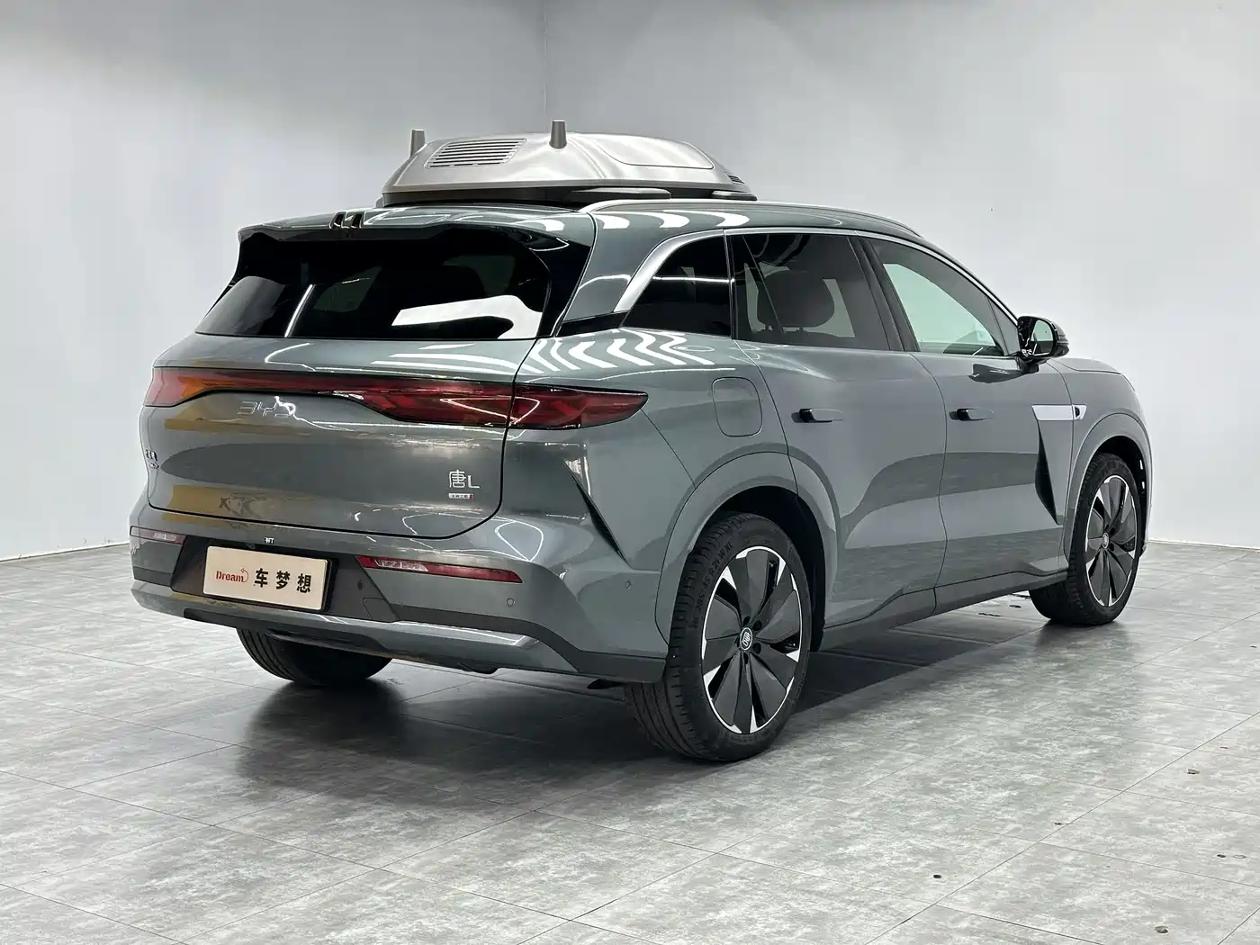 BYD Tang L 2025 DM 175KM Drone Player Edition фото 8