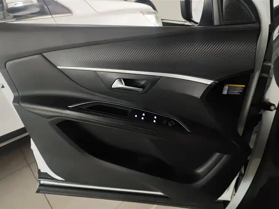 Peugeot 4008 2018 350THP Elite фото 7