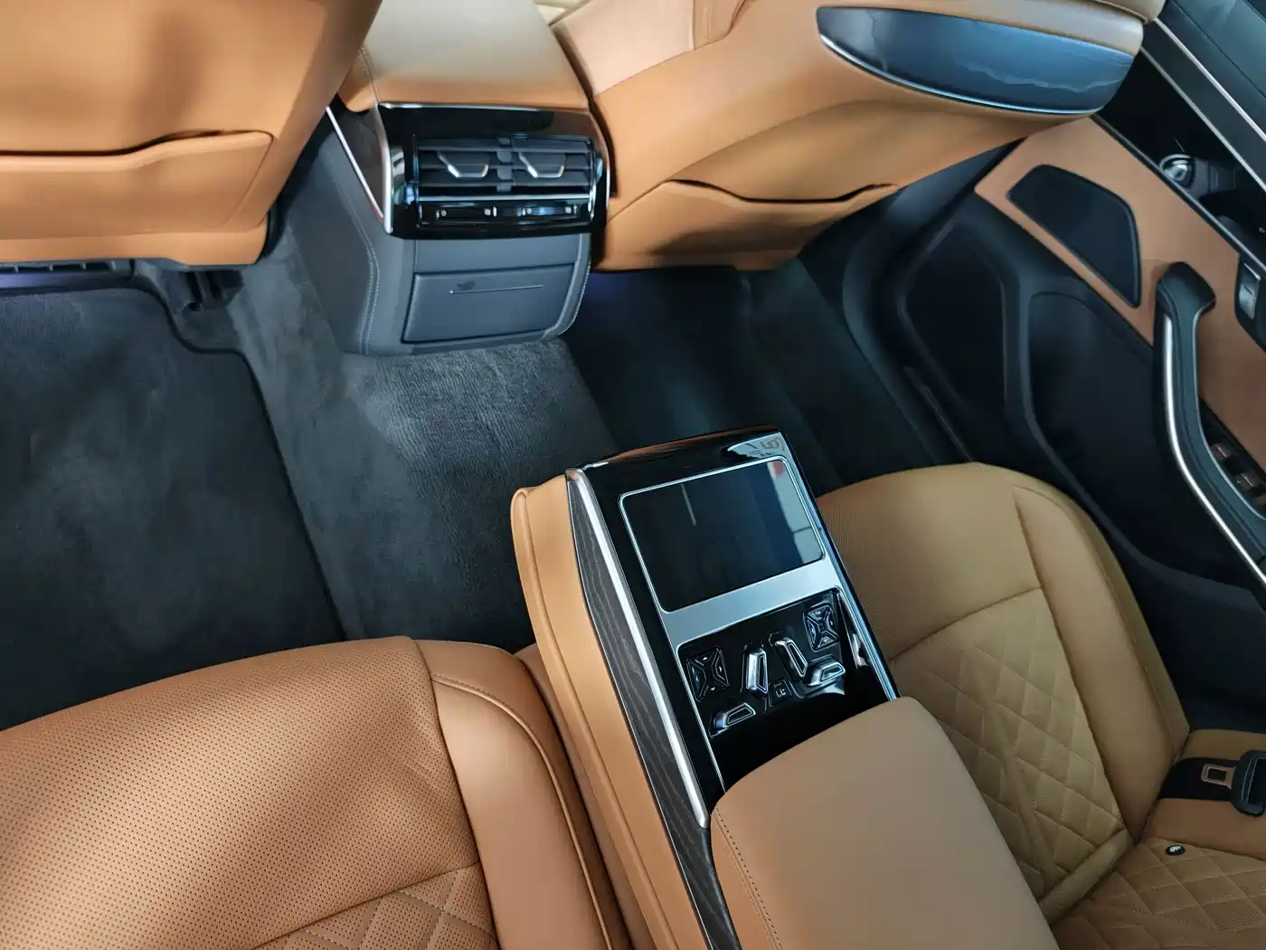 Audi A8 2025 2025 A8L 50 TFSI quattro Exclusive Selection