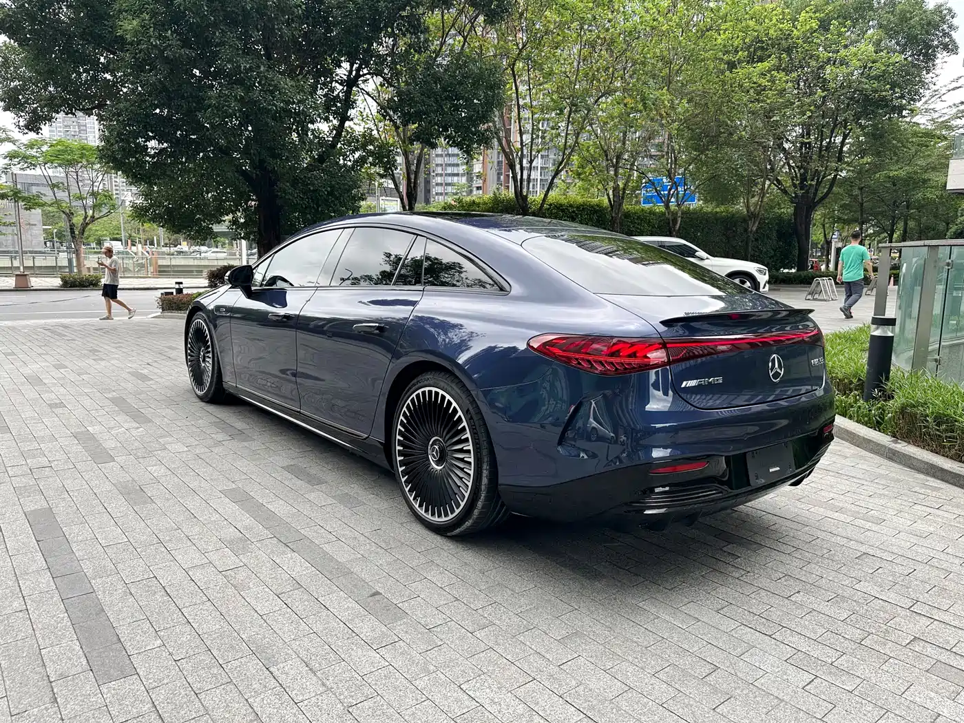 Mercedes-Benz EQS AMG 2022 AMG EQS 53 4MATIC+ фото 8