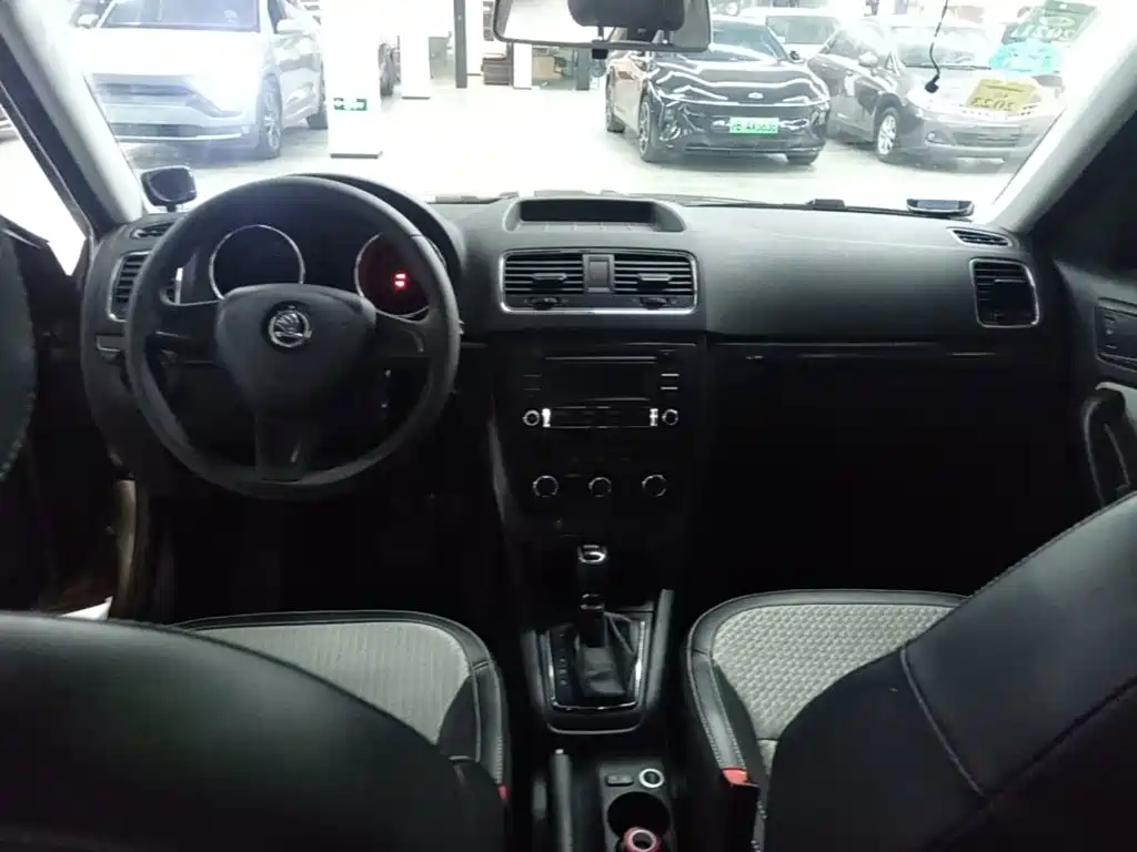 Škoda Yeti 2017 2017 TSI280 DSG Advance