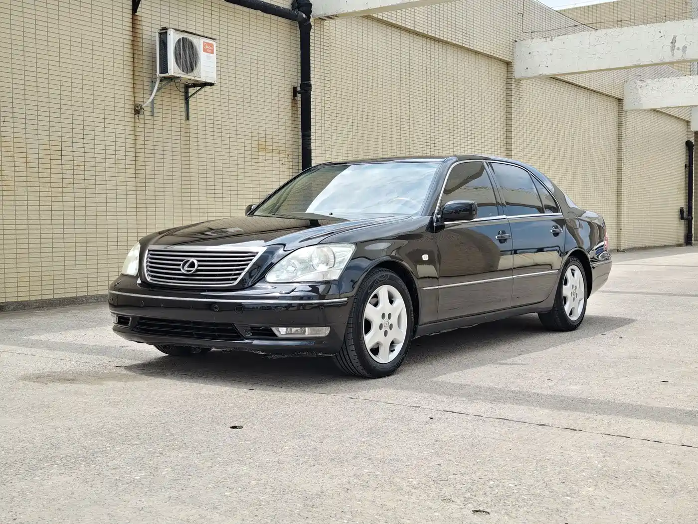 Lexus LS 2006 2005 430