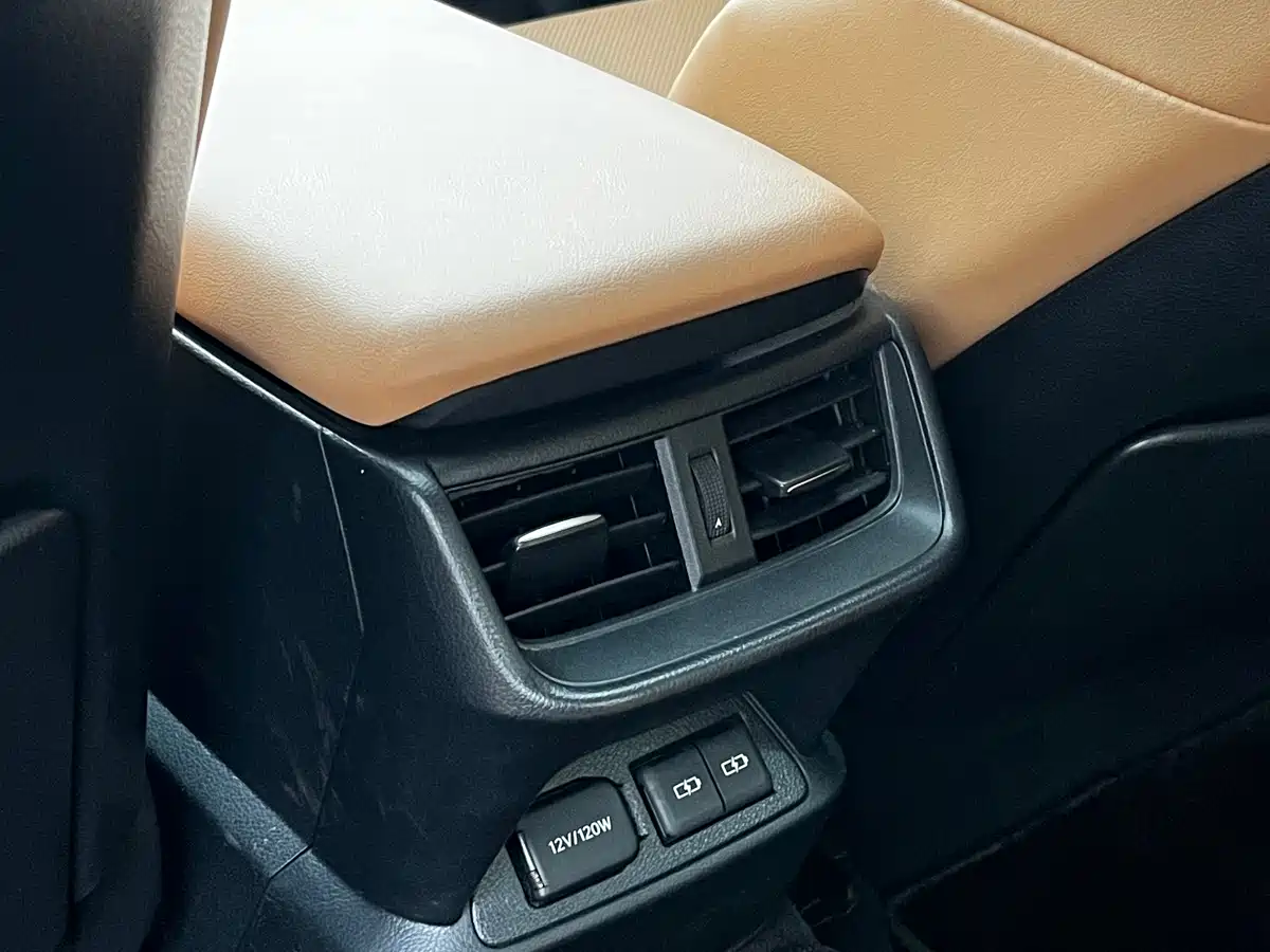 Lexus ES 2022 200 Excellence Edition фото 28