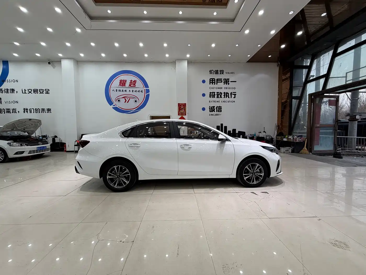 KIA K3