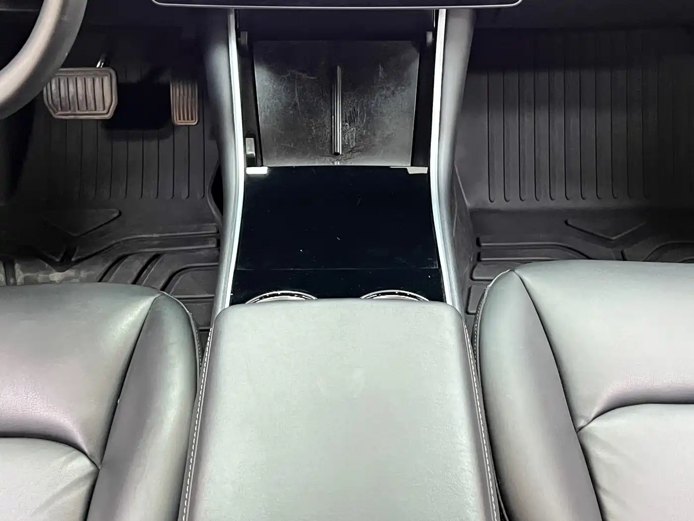 Tesla Model 3 2020 2020 Standard Range Rear-Wheel Drive Upgrade