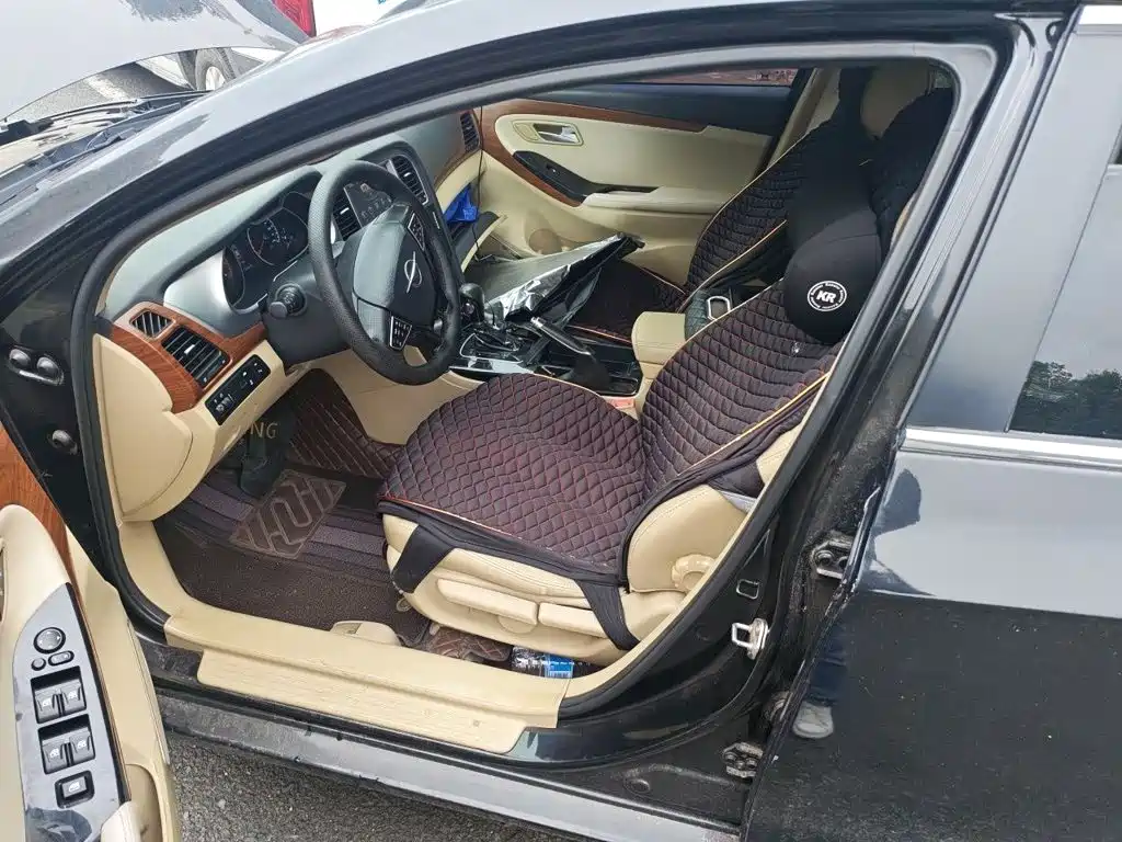 Haima M8 2018 2015 1.8T Automatic Comfort