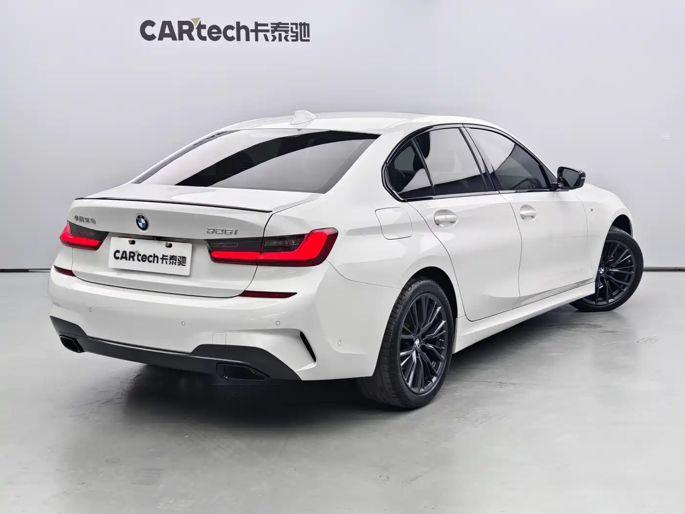 BMW 3 Series 2022 325i M Sport Shadow Edition фото 4