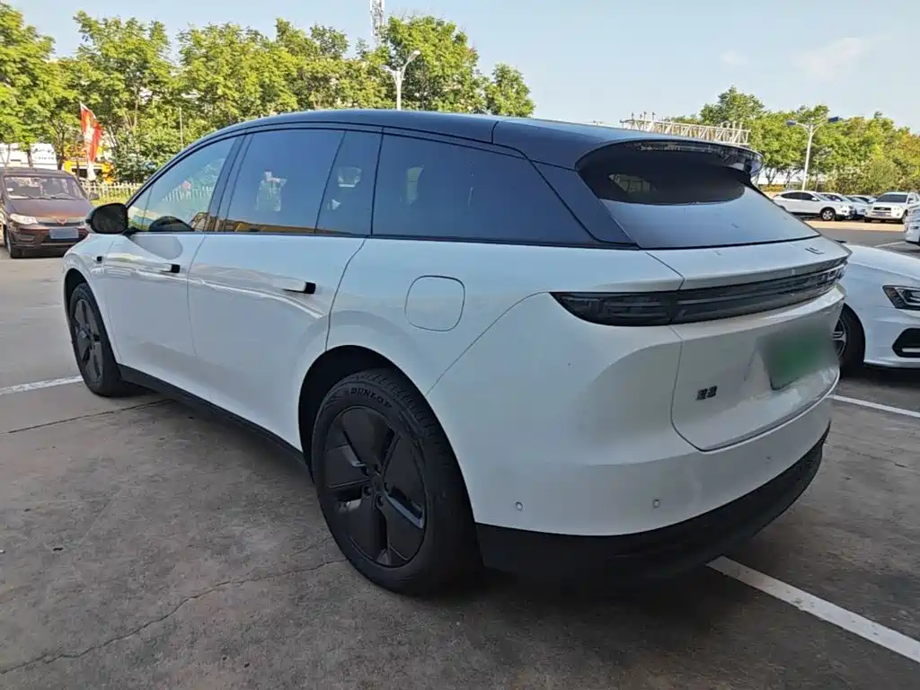 2026 Li Auto i6