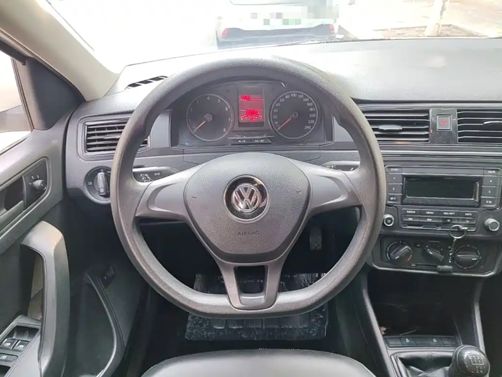 Фото 11 - Volkswagen Santana