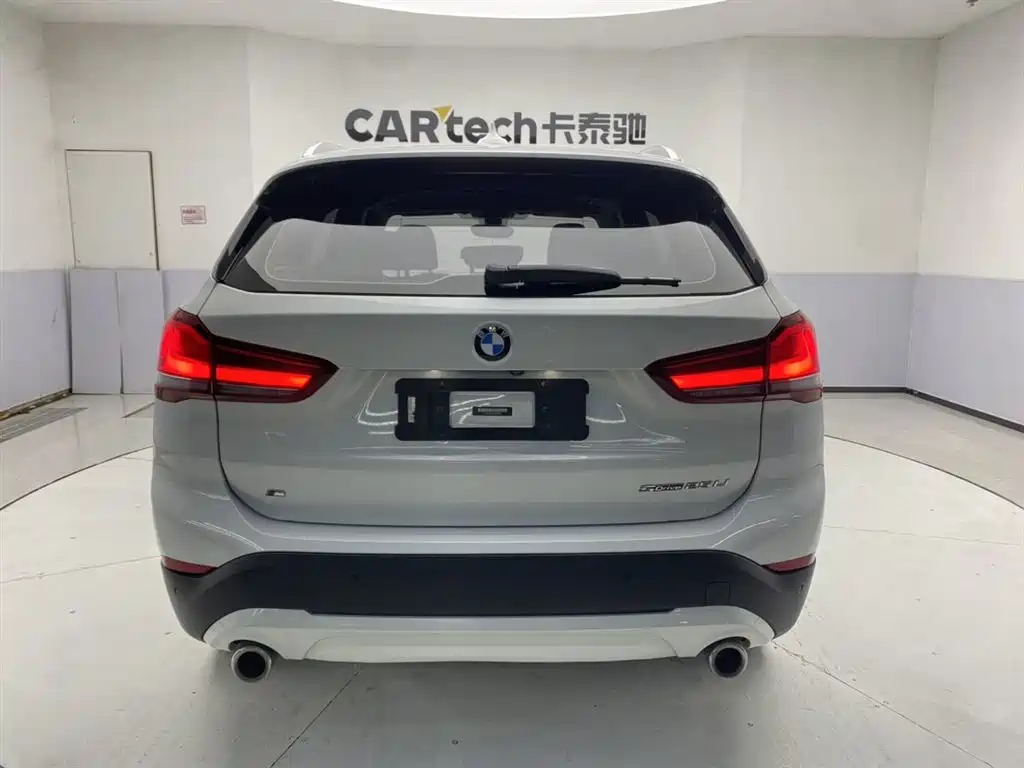 BMW X1 2020 sDrive25Li Leading Model фото 6