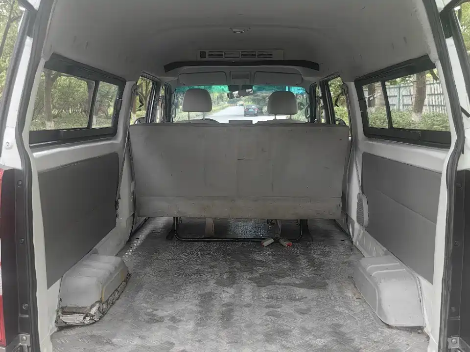 Jinbei New Hiace S 2021 2021 1.6L Business Central Air-conditioned Passenger Vehicle China VI SWD16M