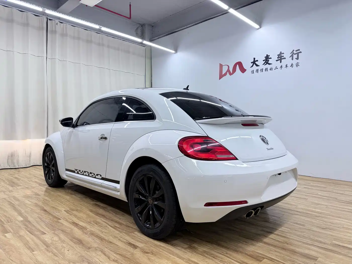 Volkswagen Beetle 2015 280TSI фото 5