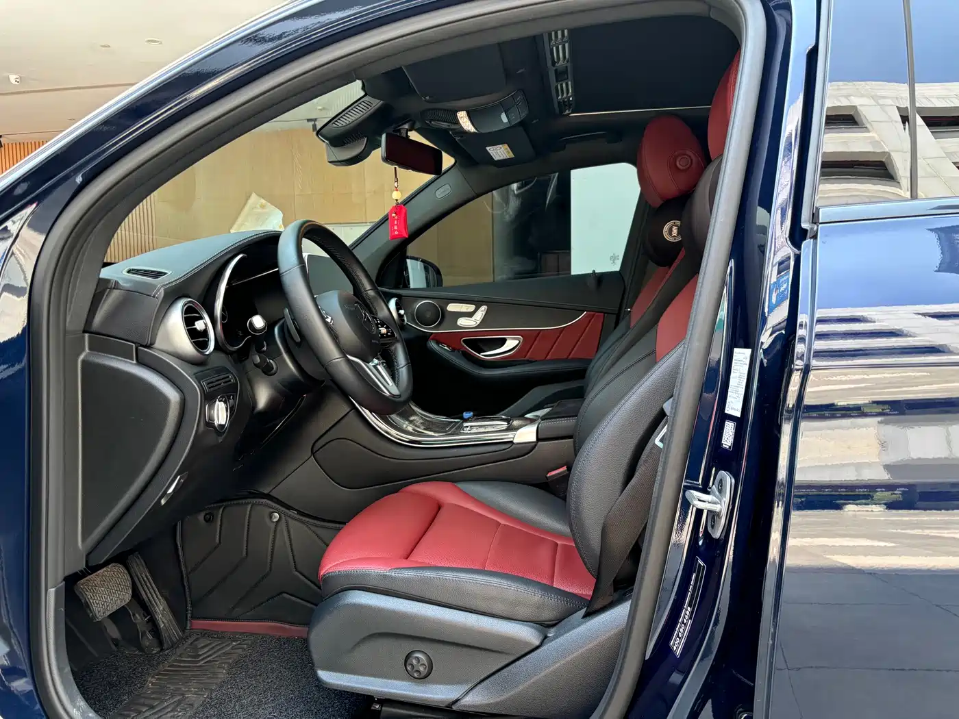 Mercedes-Benz GLC Coupe 2022 Facelift GLC 300 4MATIC Coupe SUV фото 4