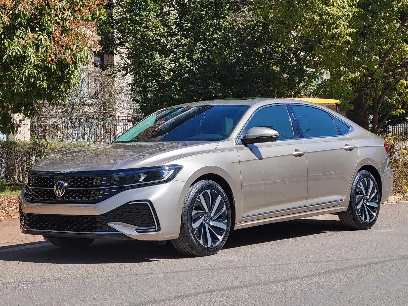 Volkswagen Passat 2022 330TSI Starlight Elite Edition