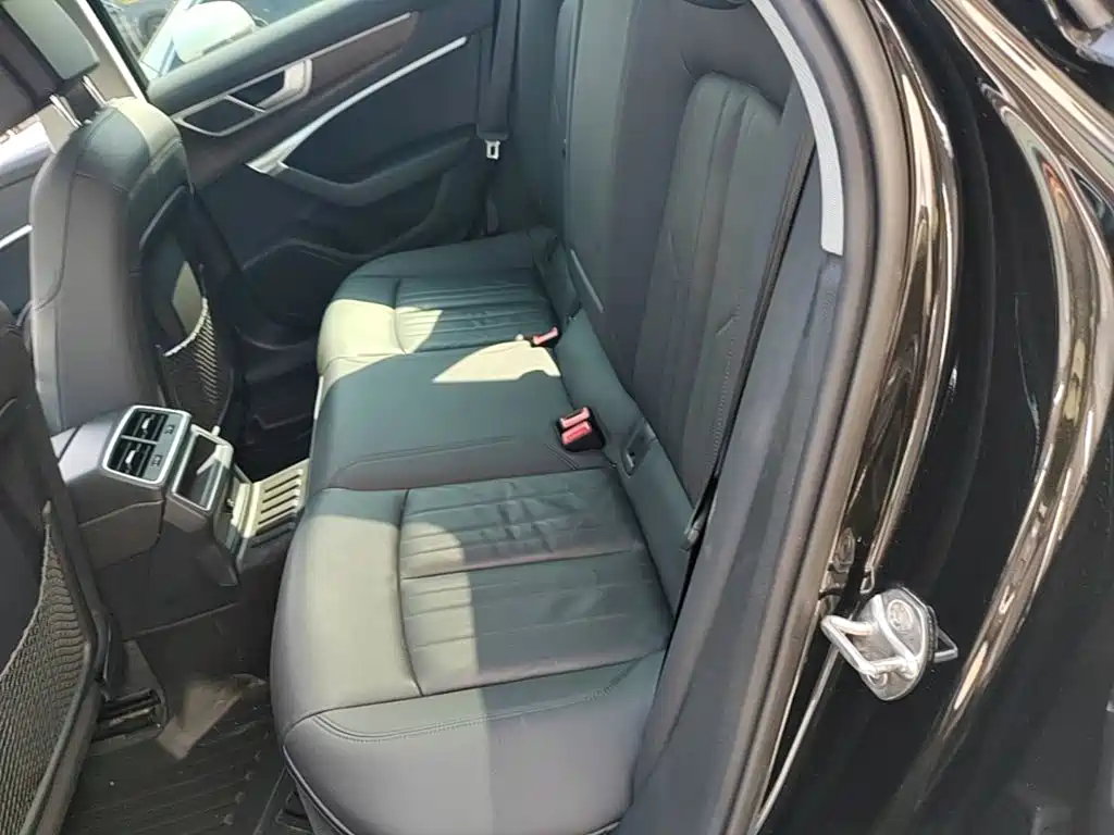 Audi A6 (Import) 2020 2020 allroad quattro Explorer 55 TFSI Premium Off-Road